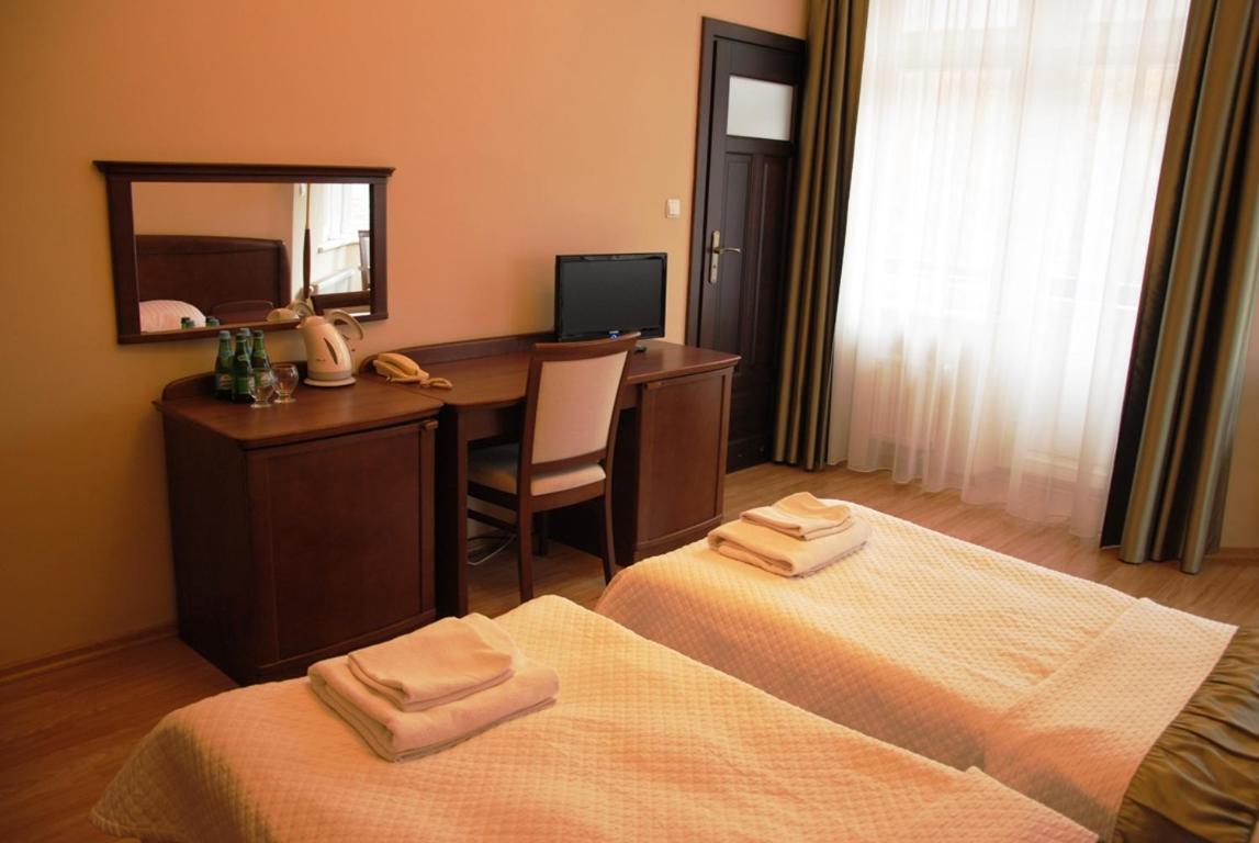 Polonia Hotel Kudowa-Zdroj Bagian luar foto